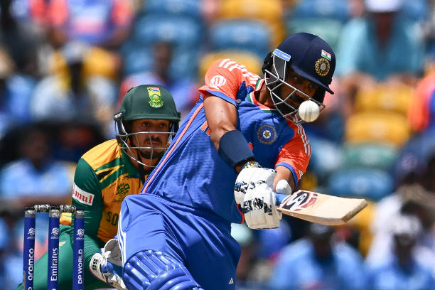 Watch: Axar Patel's Brave Knock Ends with Run Out in T20 World Cup Final against South Africa-2159207372-612x612 - CricTips Watch: Axar Patel's Brave Knock Ends with Run Out in T20 World Cup Final against South Africa