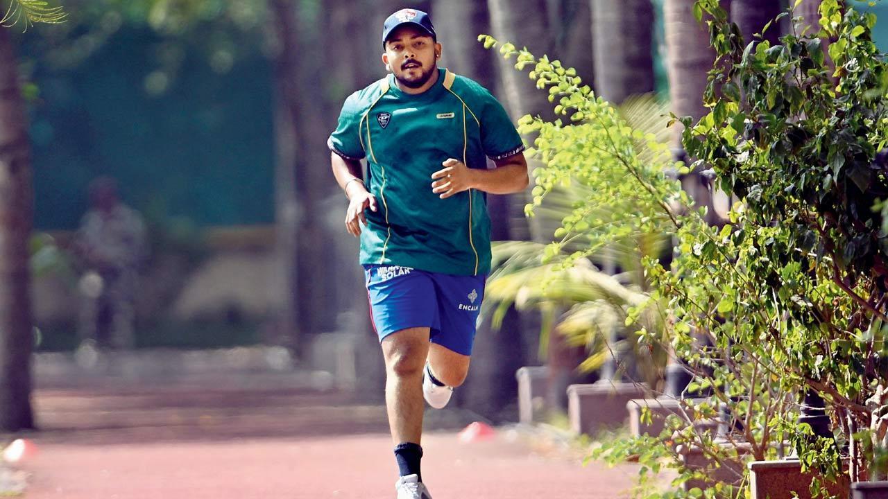 Iyer Criticizes Shaw's Form and Fitness Challenges