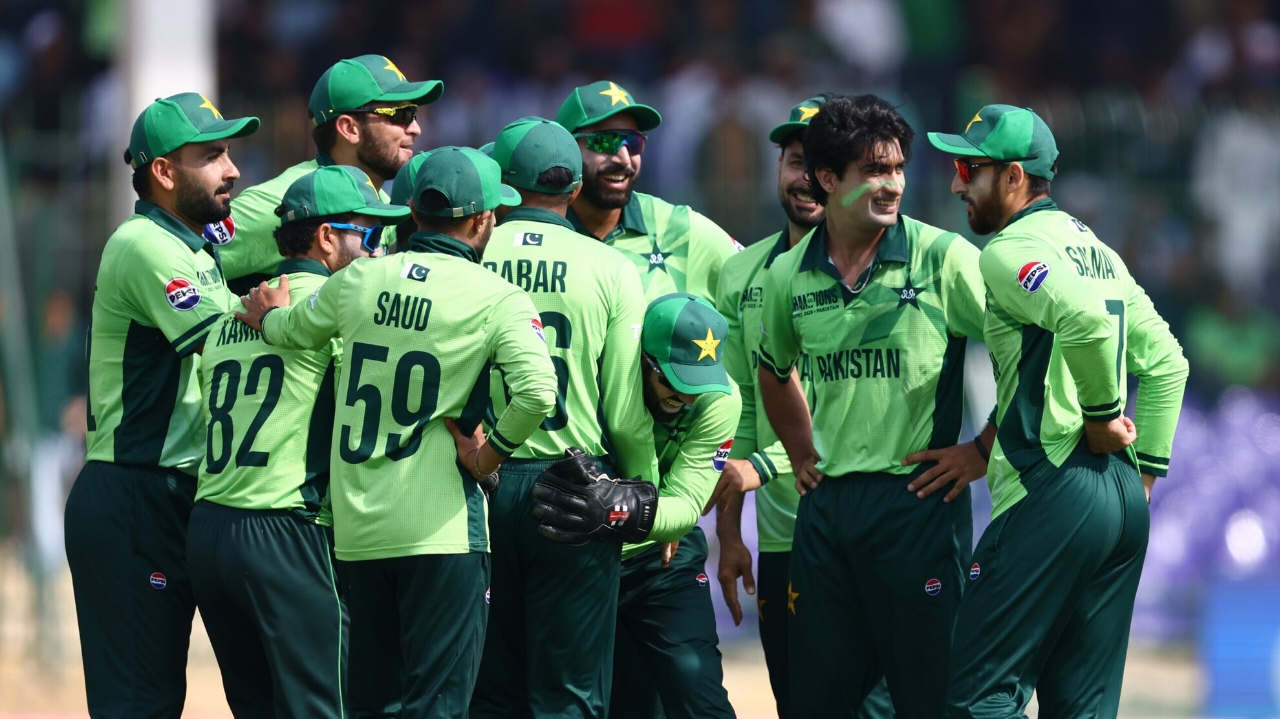 How can Pakistan still qualify for the ICC Champions Trophy 2025 semi-finals