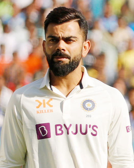 Virat Kohli and Anushka Sharma Return to Mumbai After Vrindavan Visit - CricTips Virat Kohli and Anushka Sharma Return to Mumbai After Vrindavan Visit